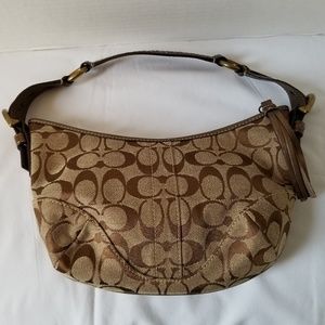 Coach F05Q-8K36 Signature Canvas & Leather Bag